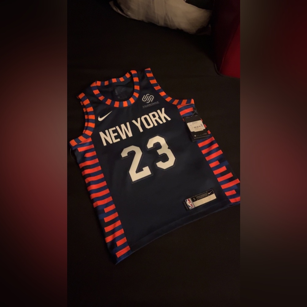 Nike/Knicks jersey